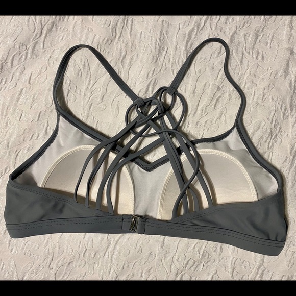 NWOT Go by Gossip Strappy Back Bikini Top Gray - Picture 2 of 4
